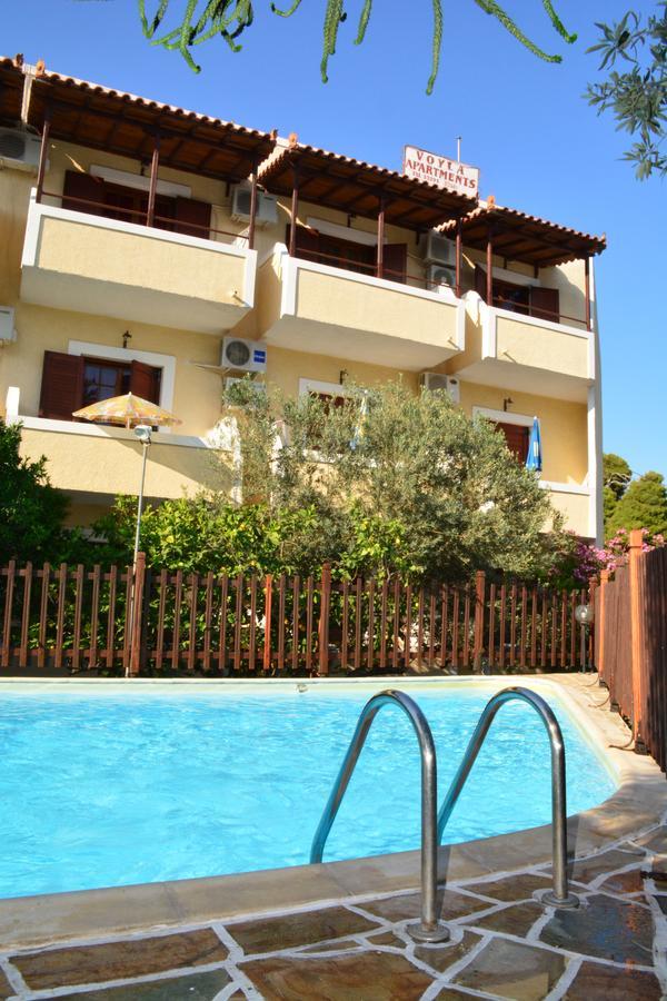 Voula Apartments Agia Marina  Buitenkant foto